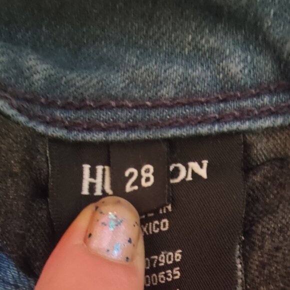 Hudson Light Wash Skinny Jeans - Picture 10 of 12